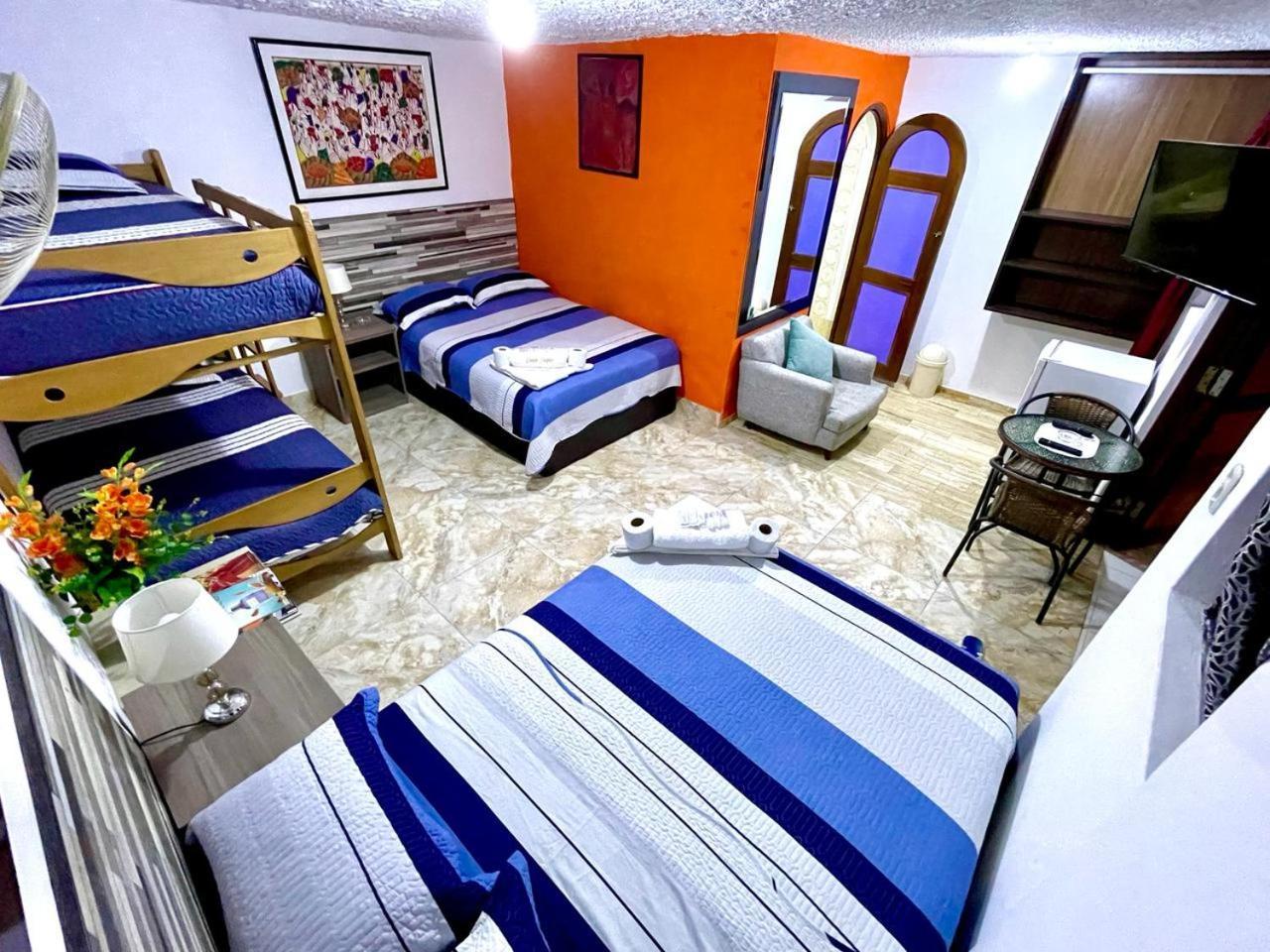 פונטה נגרה Hostal Ocean Pacifico מראה חיצוני תמונה