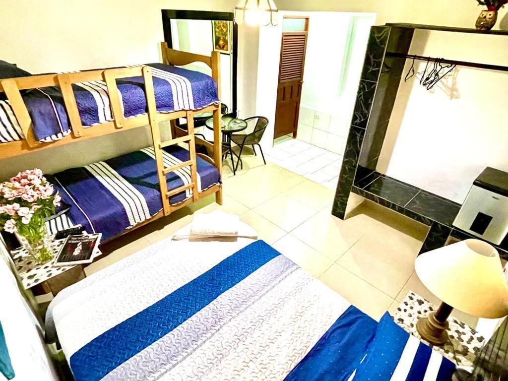 פונטה נגרה Hostal Ocean Pacifico מראה חיצוני תמונה