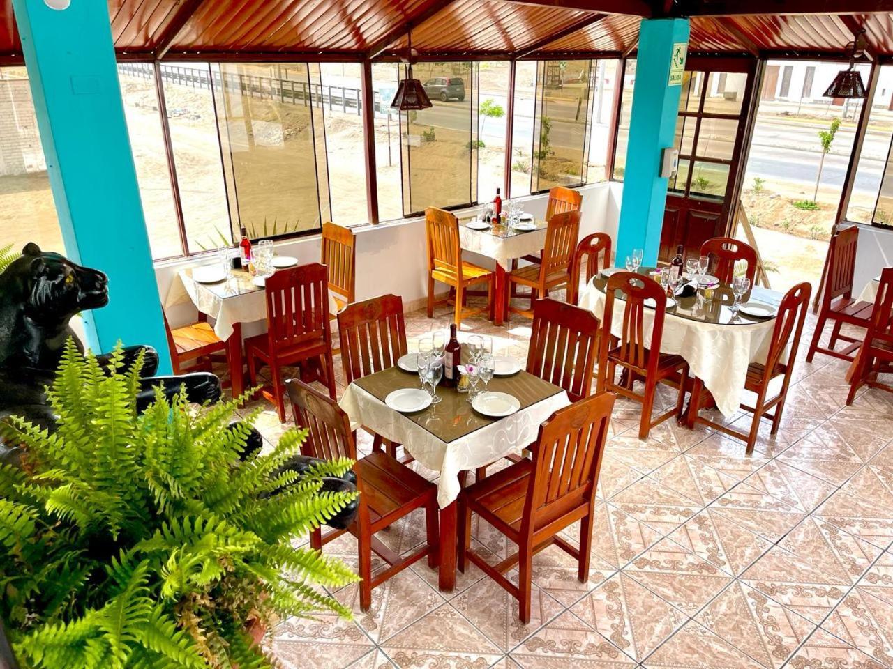 פונטה נגרה Hostal Ocean Pacifico מראה חיצוני תמונה
